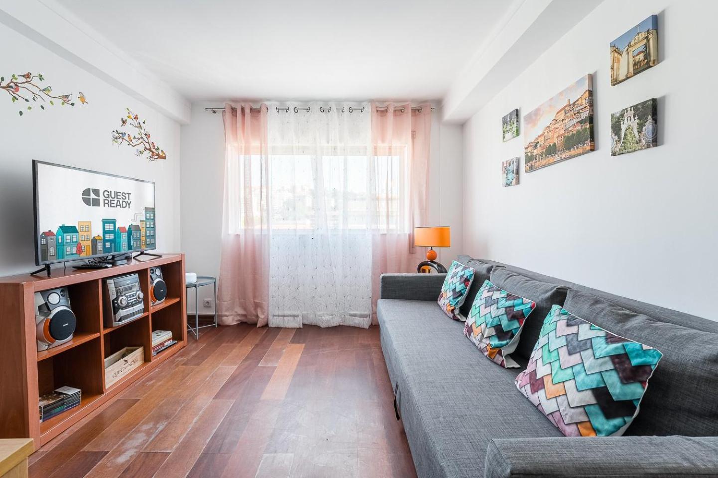 Guestready - A Brilliant Stay Near Alma Mall Коимбра Экстерьер фото