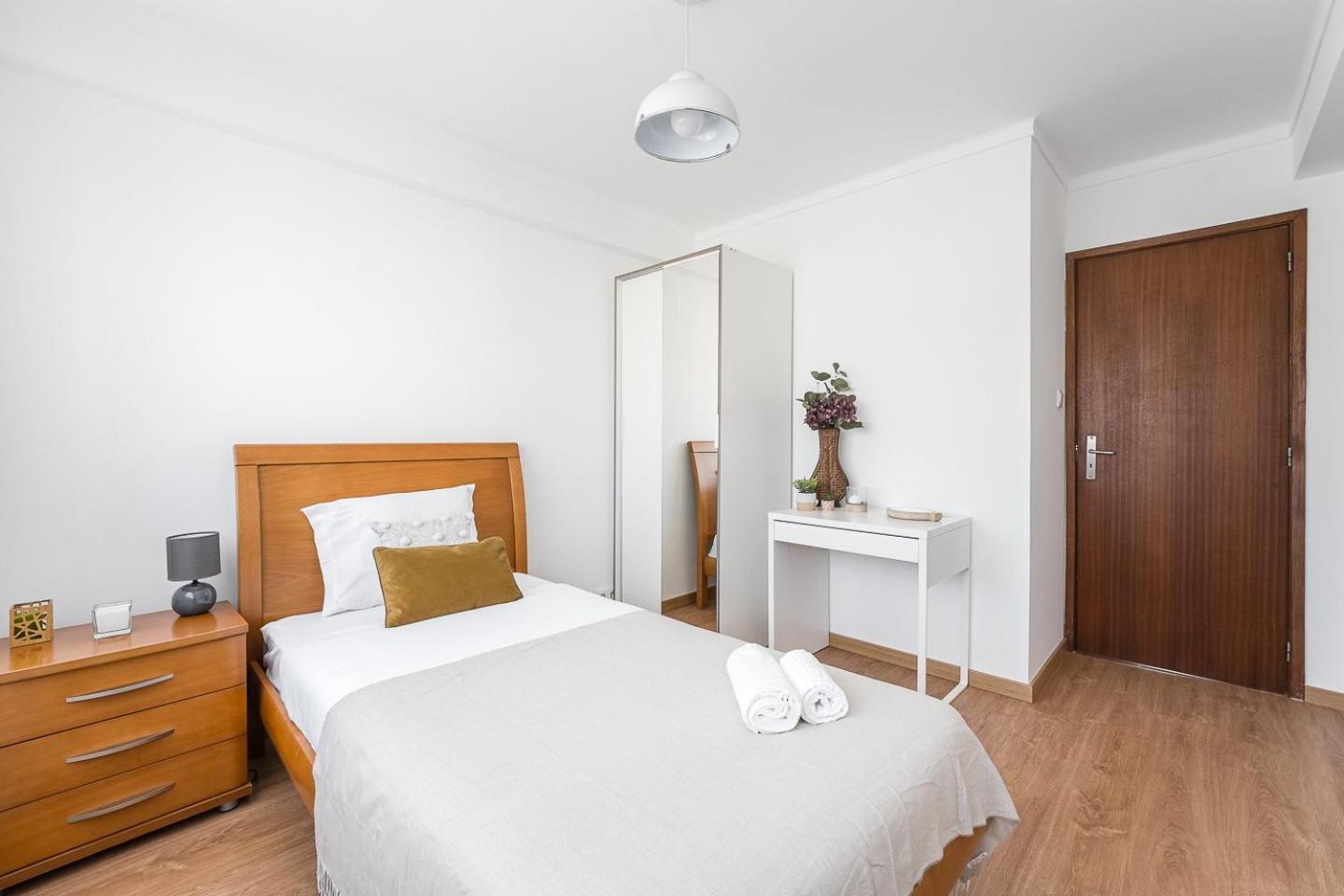 Guestready - A Brilliant Stay Near Alma Mall Коимбра Экстерьер фото